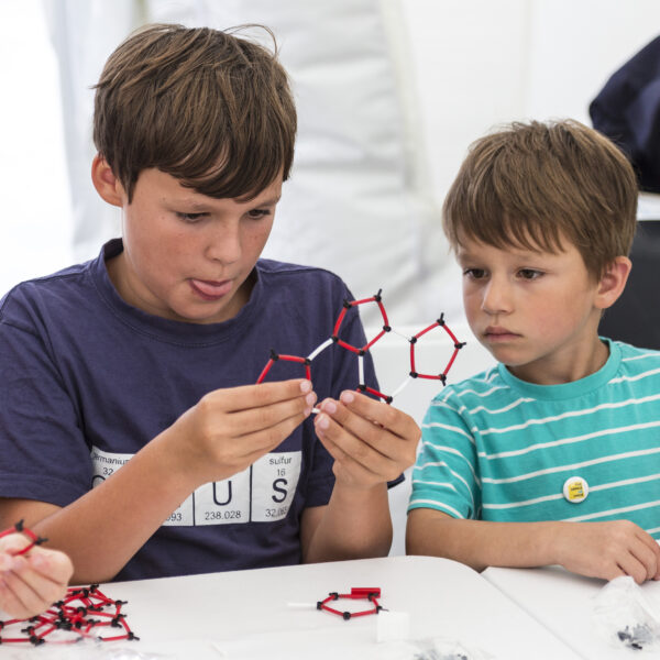 Kids at the Curious Science Festival at the Crick Institute, King's Cross